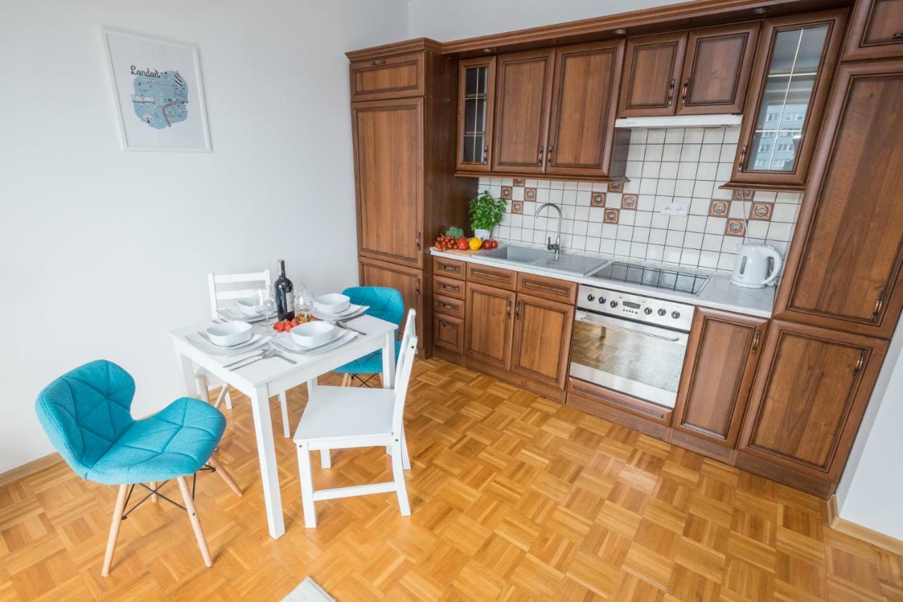 Blue Sky Apartment Varšava Exteriér fotografie